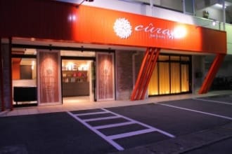 Hair & Make クーラ（新店舗オープンにつきスタッフ募集）の美容師の求人募集